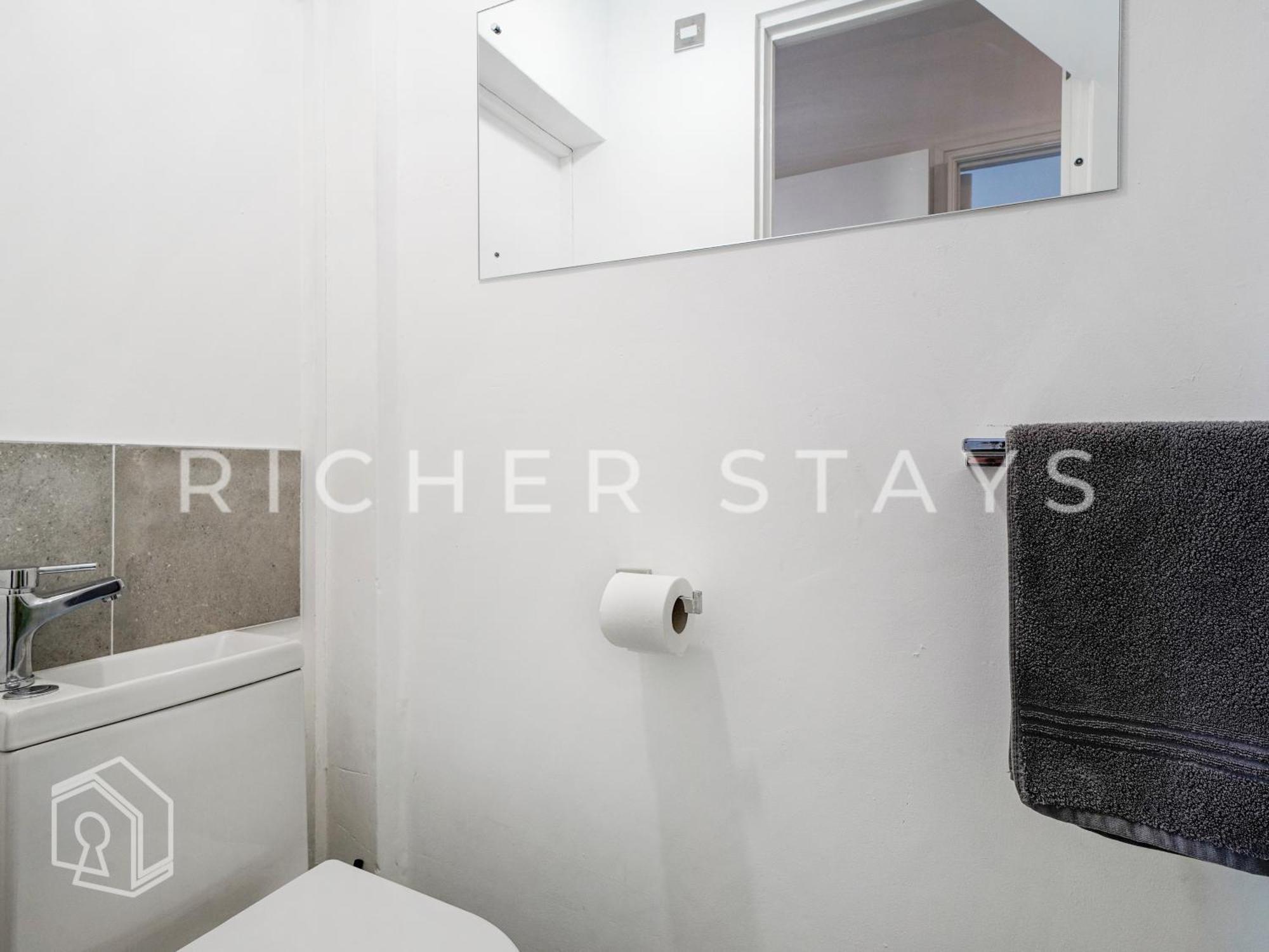 Watford Large 5Br Home - Contractors & Families Luaran gambar