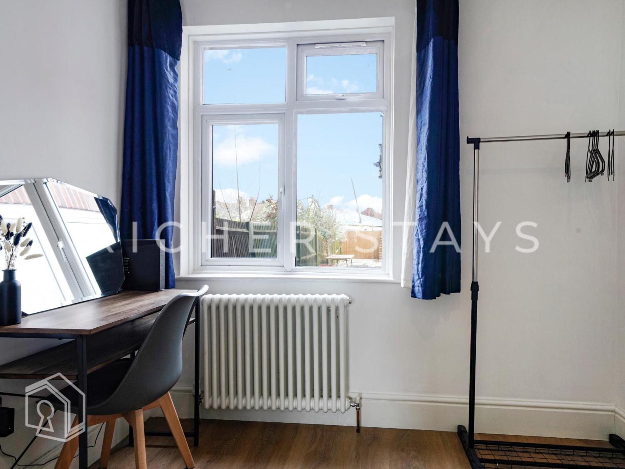Watford Large 5Br Home - Contractors & Families Luaran gambar
